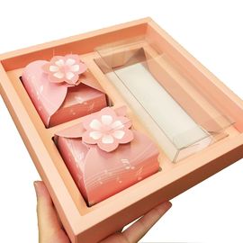 Customized Logo Eco Friendly Food Packaging 23*23*5cm Card Paper Material