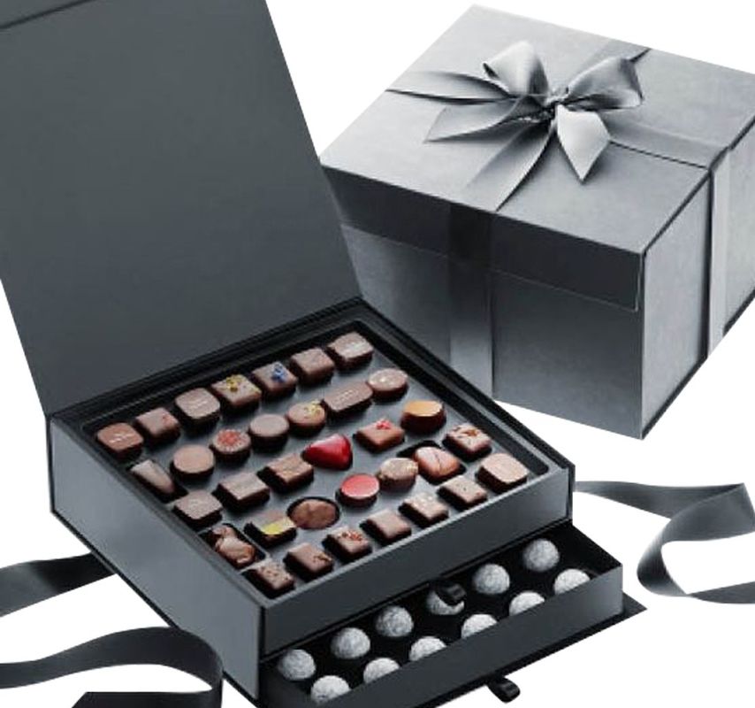 Luxury Cardboard Paper Sweet Box Custom Logo Printing For Chocolate
